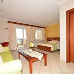 Evilion Sea And Sun Hotel