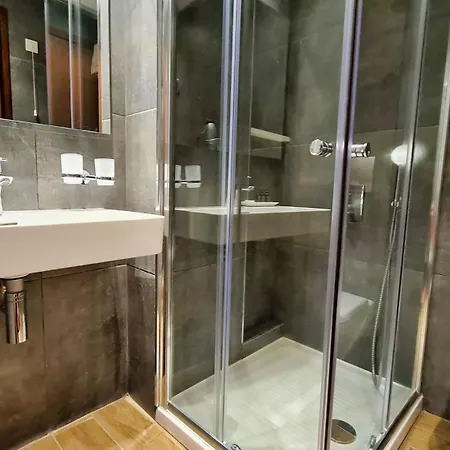 艾维利安阳光海洋酒店