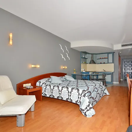 Evilion Sea And Sun Hotel
