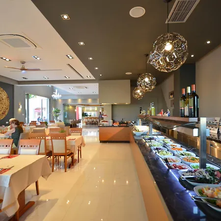 Hotel Evilion Sea And Sun