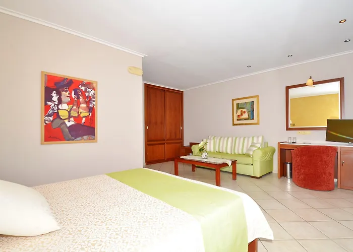 Evilion Sea And Sun 4*